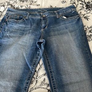 Maurice’s size 15/15 long